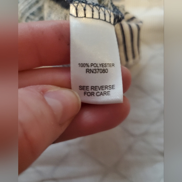 Blouse - Picture 2 of 3